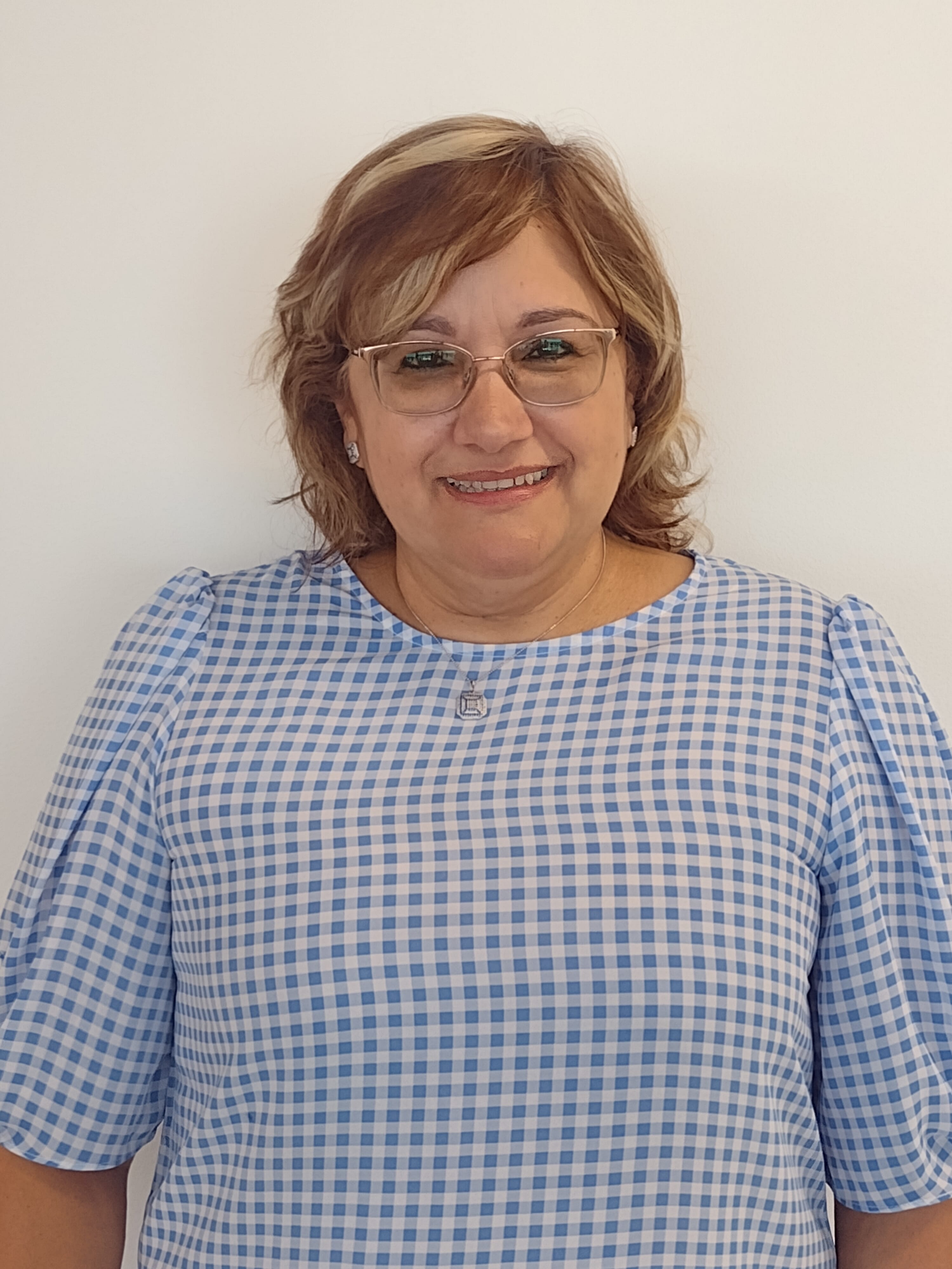 Sales Finance Consultant JACKELINE CABRERA Sales Kendall Toyota
