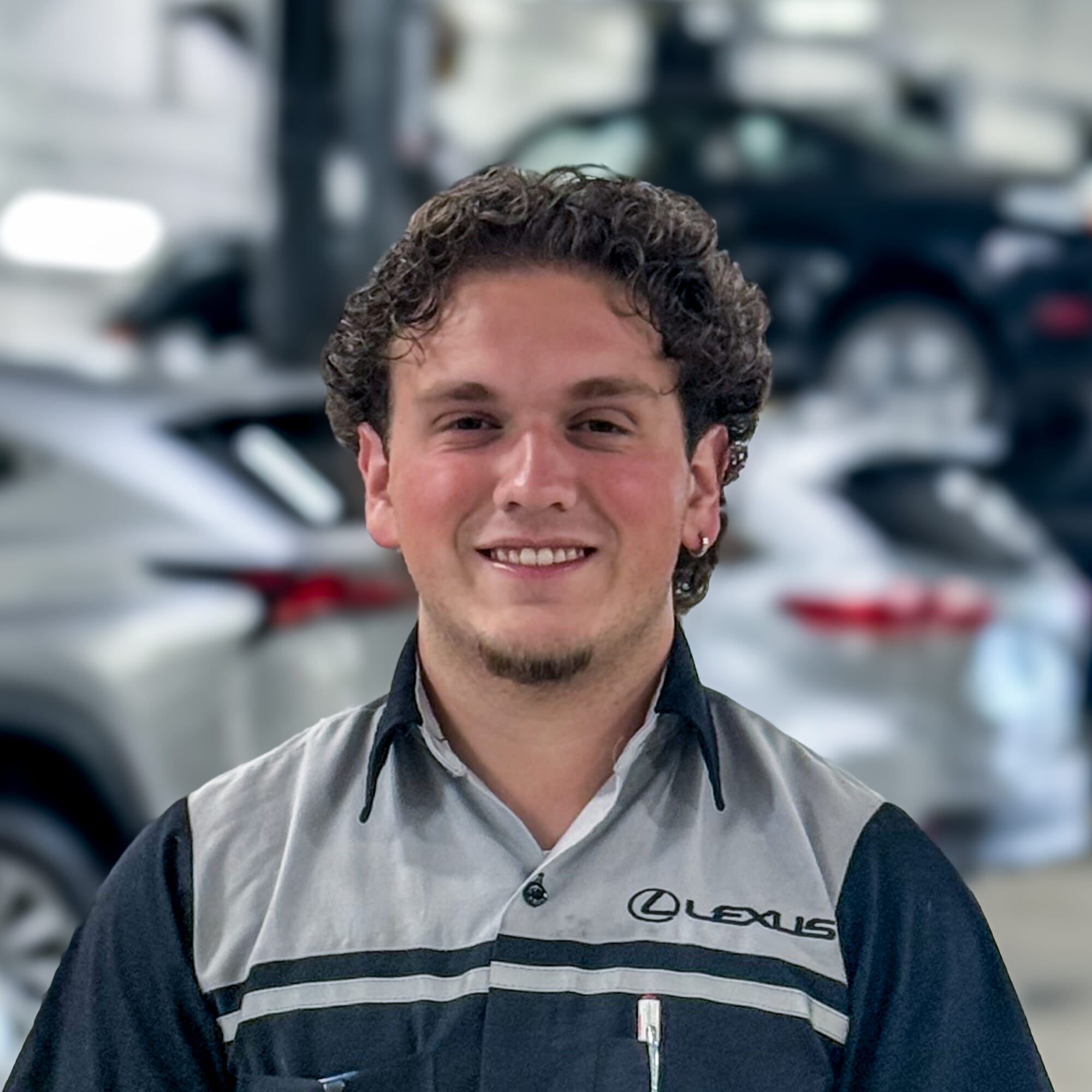 Service Technician Apprentice RICARDO LEON Service Lexus of Kendall