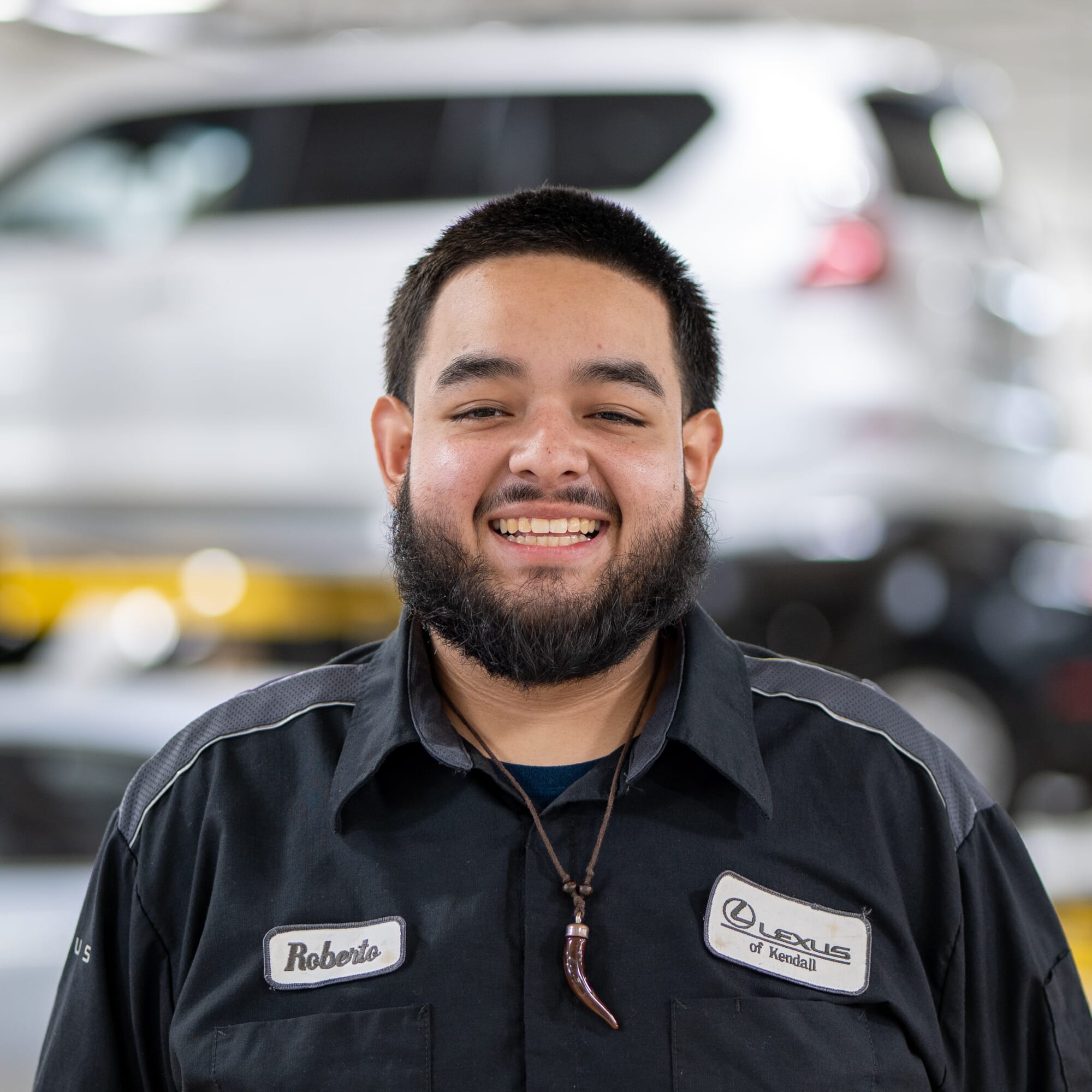 Service Technician ROBERTO AYALA Service Lexus of Kendall