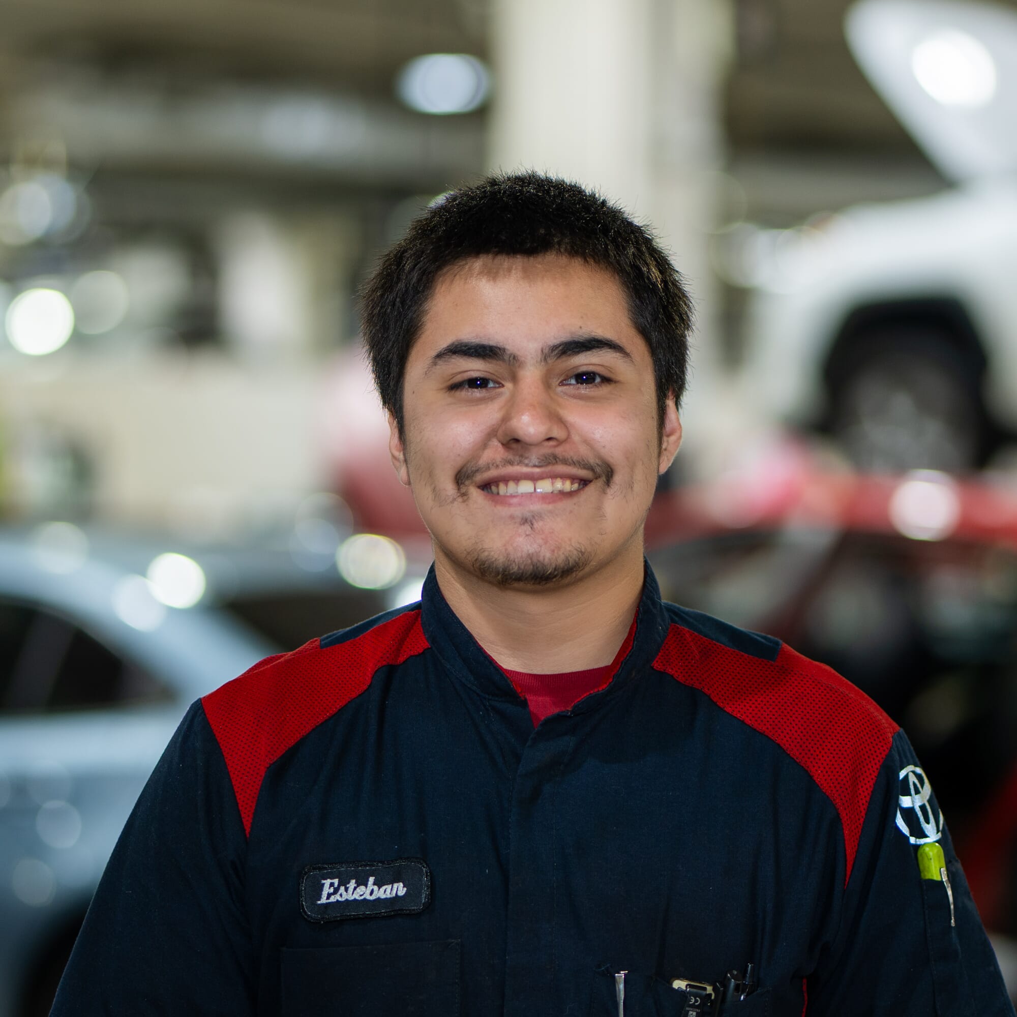 Service Technician ESTEBAN RINCON Service West Kendall Toyota