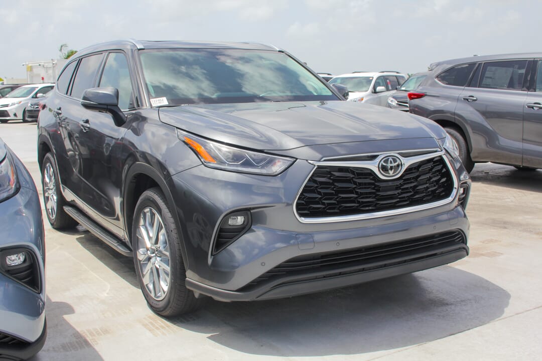 Used Toyota Highlander XLE