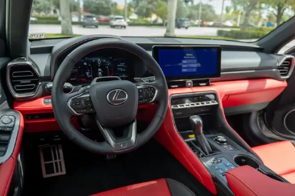 ’Lexus