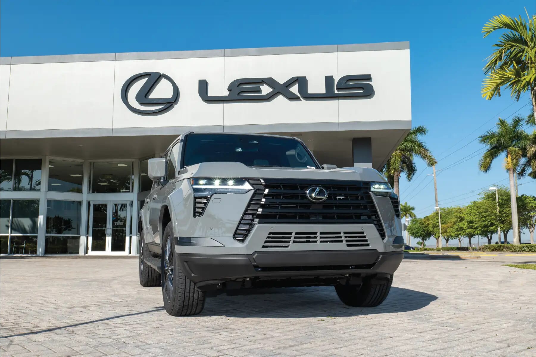 Can Lexus Be Serviced At Toyota 2: Expert Tips Revealed