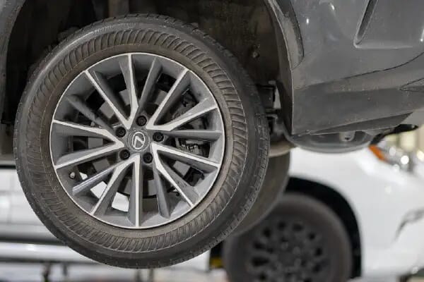 Lexus service bays
